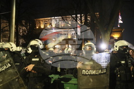 Сърбия - обща стачка - протести