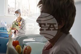 Кампания „Осем звезди в 8 болници на 8 март“