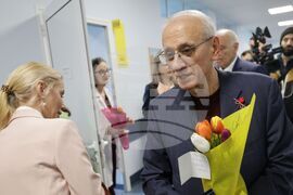 Кампания „Осем звезди в 8 болници на 8 март“