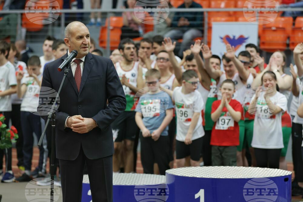 Президентът Румен Радев поздрави участниците в турнира „Победителят си ти“