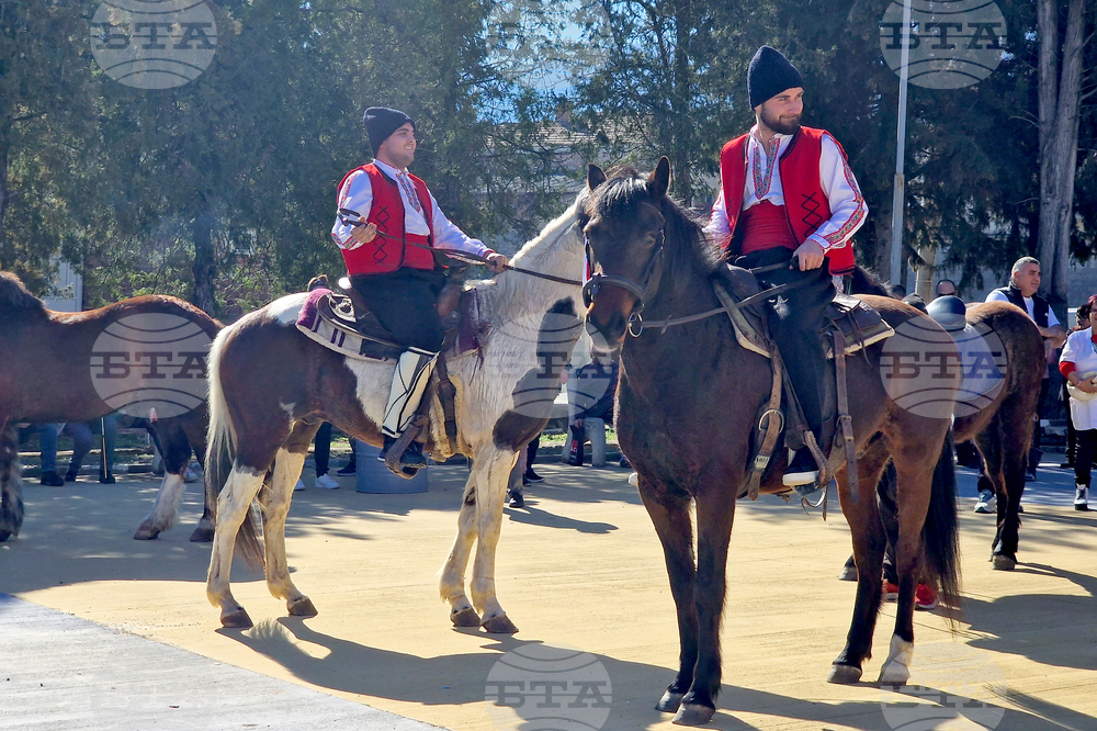 Црънча - Тодоровден - коне