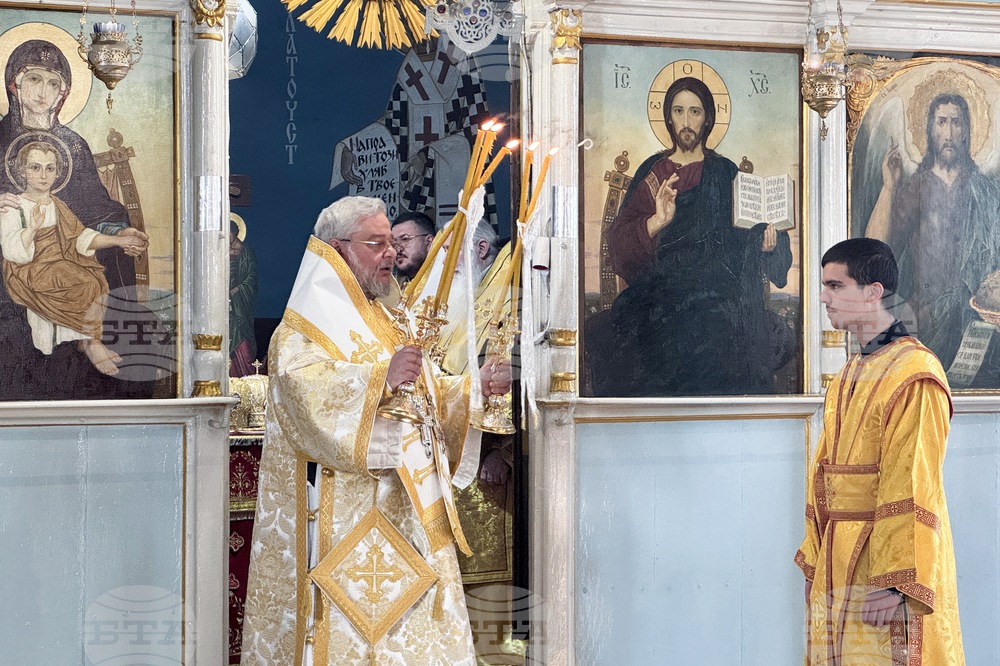 Казанлък - Тодоровден - служба