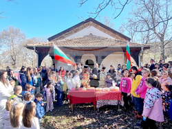 Село Долнослав - Тодоровден - кушии