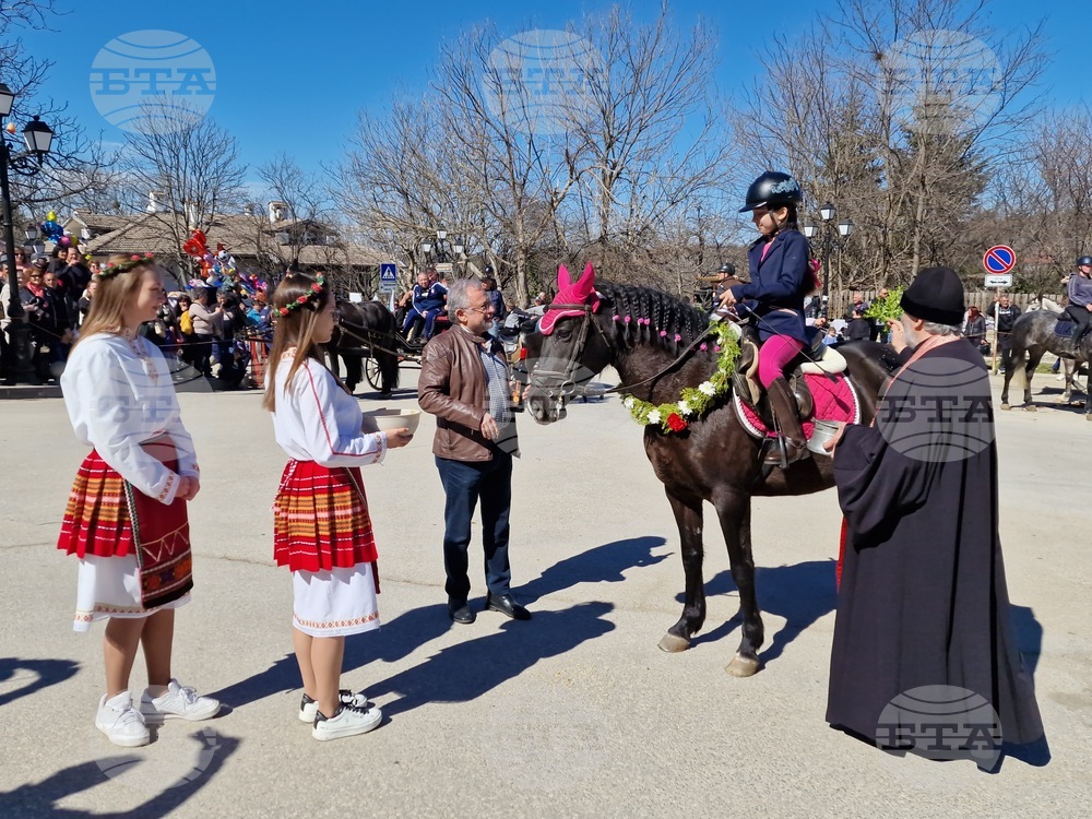 Младият жокей Марая Иванова и нейната кобила Рока спечелиха 34-ия конкурс за най-гиздав кон в Арбанаси