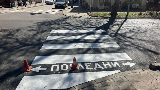 Община Благоевград: Полага се маркировка на ремонтирания бул. „Васил Левски" в Благоевград