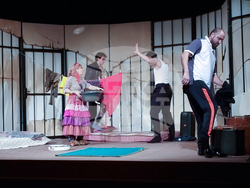 Хасково - театър - премиера