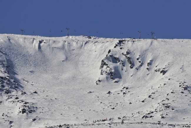 Спасителни екипи търсят загубил се турист в Родопите, съобщиха от Планинската спасителна служба на БЧК