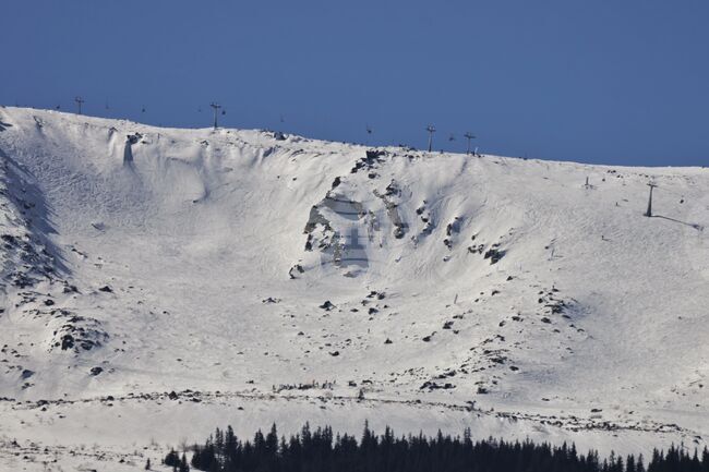 Относително добри са условията за туризъм в планините
