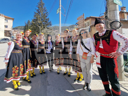 Село Момчиловци - Тодоровден