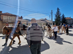 Село Момчиловци - Тодоровден