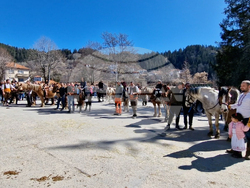 Село Момчиловци - Тодоровден
