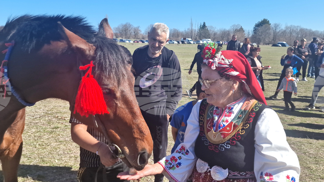 Центърът за българската култура в Болград: Най-тежката забрана за косата в традициите на предците ни е разплитането ѝ на публично място