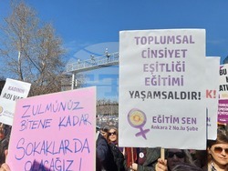 Турция - Анкара - 8 март - демонстрация