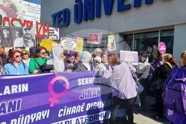 Турция - Анкара - 8 март - демонстрация