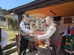 Село Чифлик - обичай „Ялова сватба“