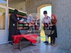 Село Чифлик - обичай „Ялова сватба“