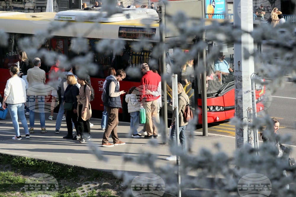Сърбия - мартеници - топло време