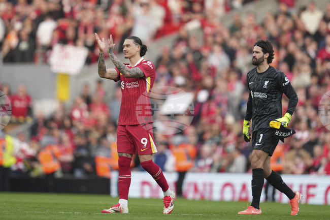 Наполи е готов да плати 55 милиона евро за нападателя Дарвин Нунес