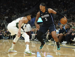 Magic Bucks Basketball