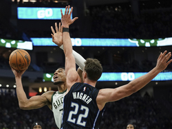 Magic Bucks Basketball