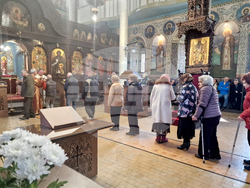 Търговище - отец Бисер Христов - неделна служба