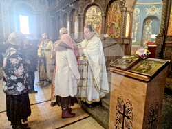 Търговище - отец Бисер Христов - неделна служба