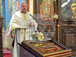 Търговище - отец Бисер Христов - неделна служба