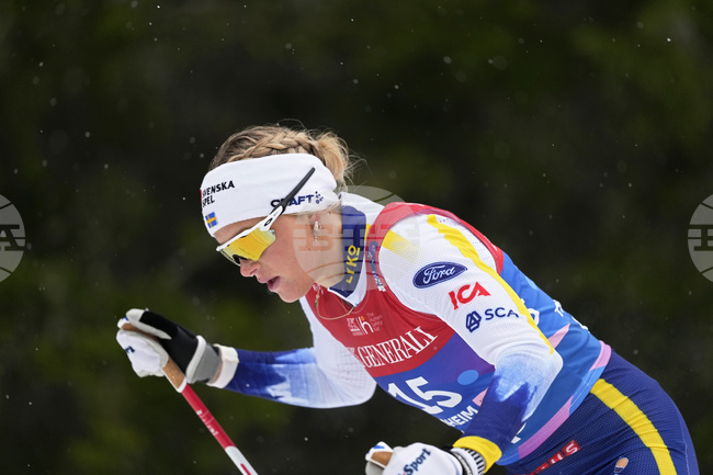 Шведката Фрида Карлсон стана първата световна шампионка в историята на женското ски бягане на 50 километра