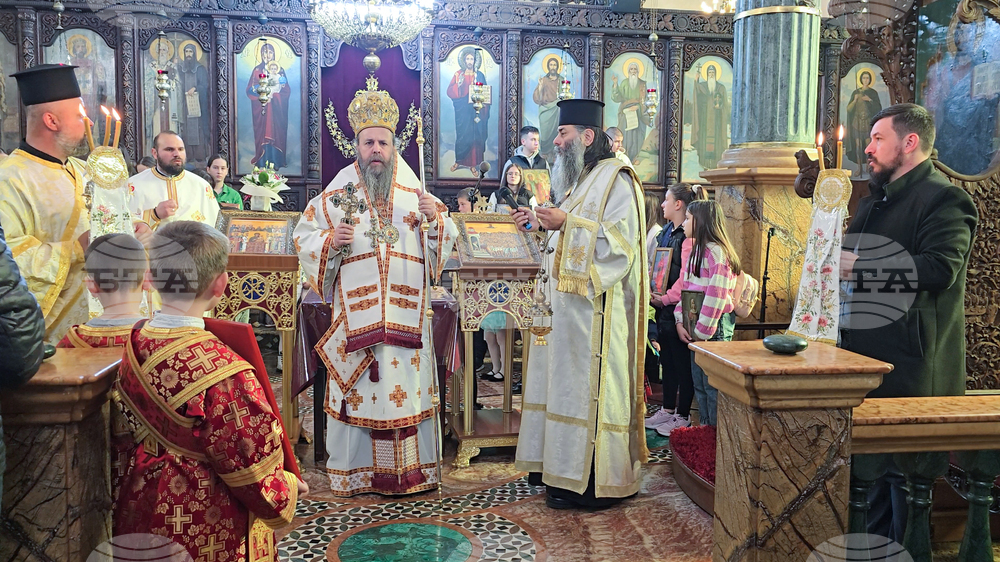 Православна неделя беше отбелязана с литийно шествие и празнична литургия в Гоце Делчев