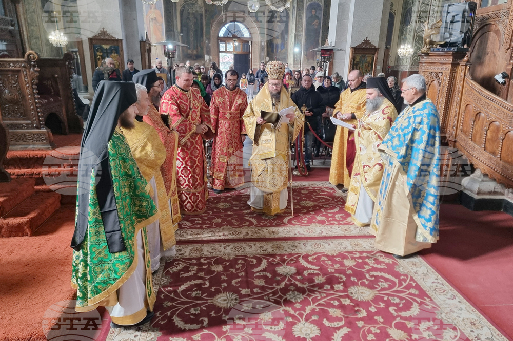 Чрез иконата ние се покланяме на самия Бог, на св. Богородица, на самите светии, каза Негово Високопреосвещенство Видинският митрополит Пахомий
