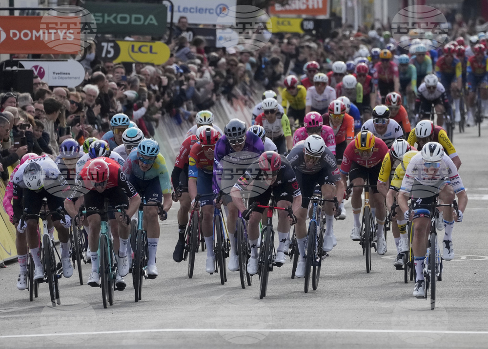 Колоездачното състезание Париж-Ница ще финишира следващата година на стадион "Алианц Арена"