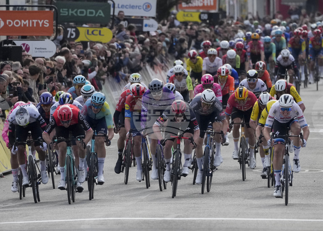 Колоездачното състезание Париж-Ница ще финишира следващата година на стадион "Алианц Арена"