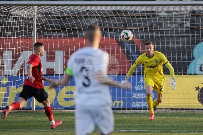 "Билд" съобщи за оферта от страна на Байерн Мюнхен за вратаря на Лудогорец 