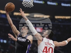 Kings Clippers Basketball