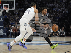 Spurs Timberwolves Basketball