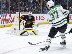 Stars Canucks Hockey