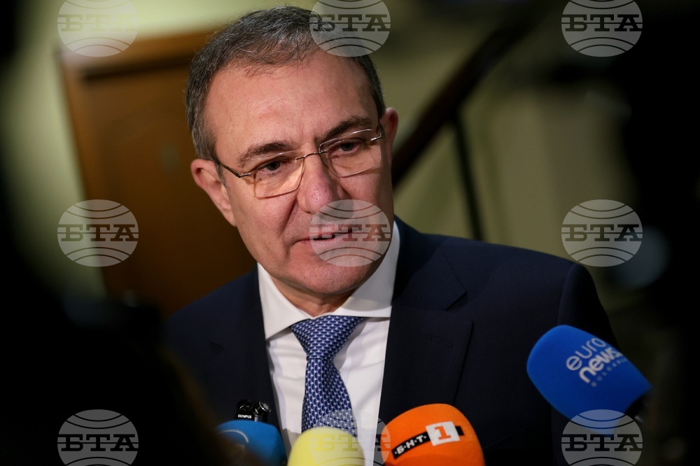 Министърът на труда и социалната политика Борислав Гуцанов ще предложи на Министерския съвет да има великденски добавки за пенсионерите