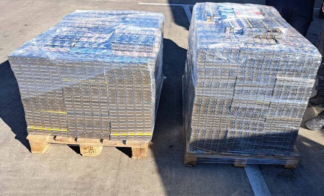 Митничари на "Капитан Андреево" откриха голямо количество контрабандни цигари, укрити в палети с авточасти 