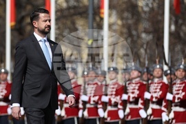 Яков Милатович - официална церемония - посрещане