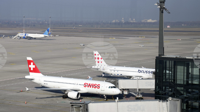 Летището в германския град Бремен временно спря полетите след появата на дрон