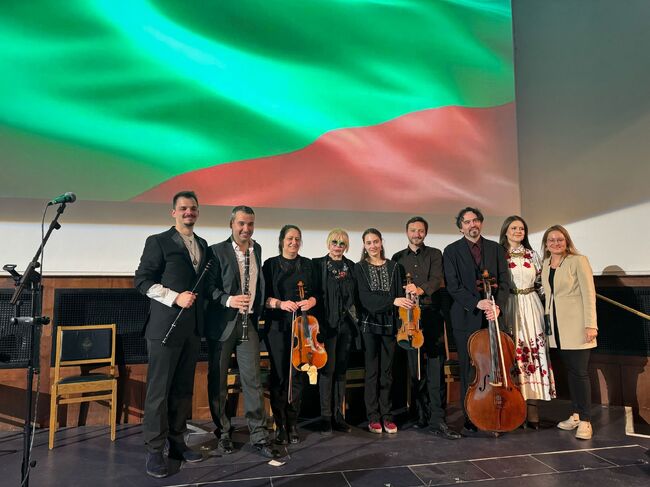 Над 700 души присъстваха на тържественото честване на Трети март, организирано от Българския културен институт в Лондон