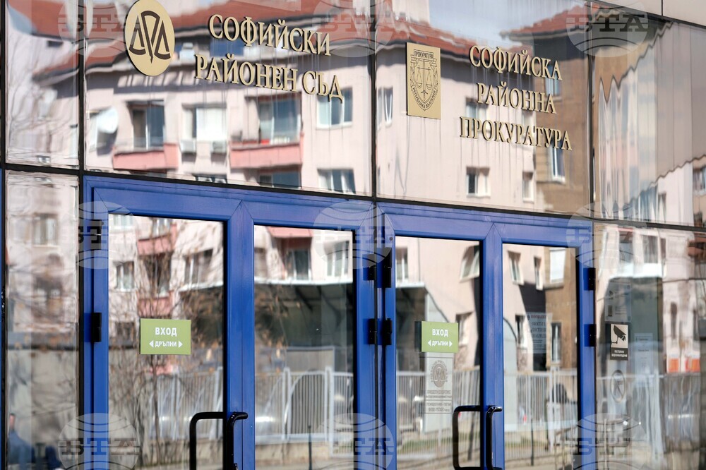 Прокуратурата започна разследване след проверка на случаи на жени, пострадали след поставяне на ботулинов токсин