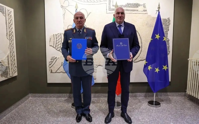 Казинформ: Казахстан и Италия ще засилят сътрудничеството във военното образование