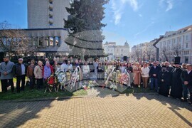 Бургас - Ден на спасяването на българските евреи, жертвите на Холокоста и престъпленията срещу човечеството - почит