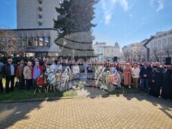 Бургас - Ден на спасяването на българските евреи, жертвите на Холокоста и престъпленията срещу човечеството - почит