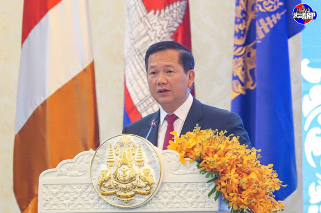 АКП: Премиерът на Камбоджа започна четиридневното си посещение в Япония