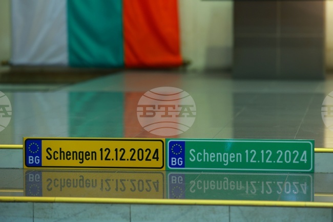 България и Румъния дадоха добър пример с гладкото присъединяване към Шенген, заяви представител на ЕК