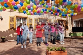 Младежки център - първа копка