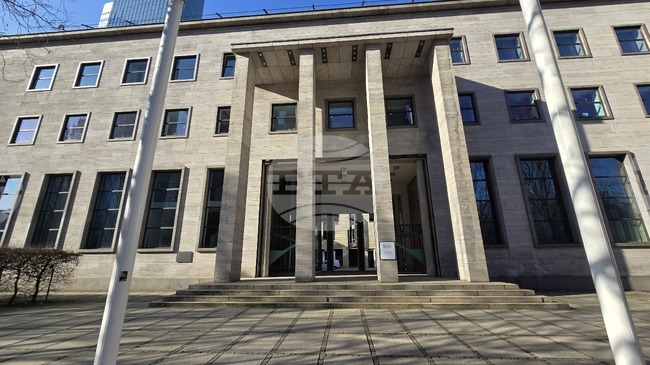 Германската централна банка изоставя историческата си централа във Франкфурт на Майн след скъп проект за обновяване