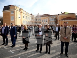 134 СУ "Димчо Дебелянов" - Холокост - жертви - почит